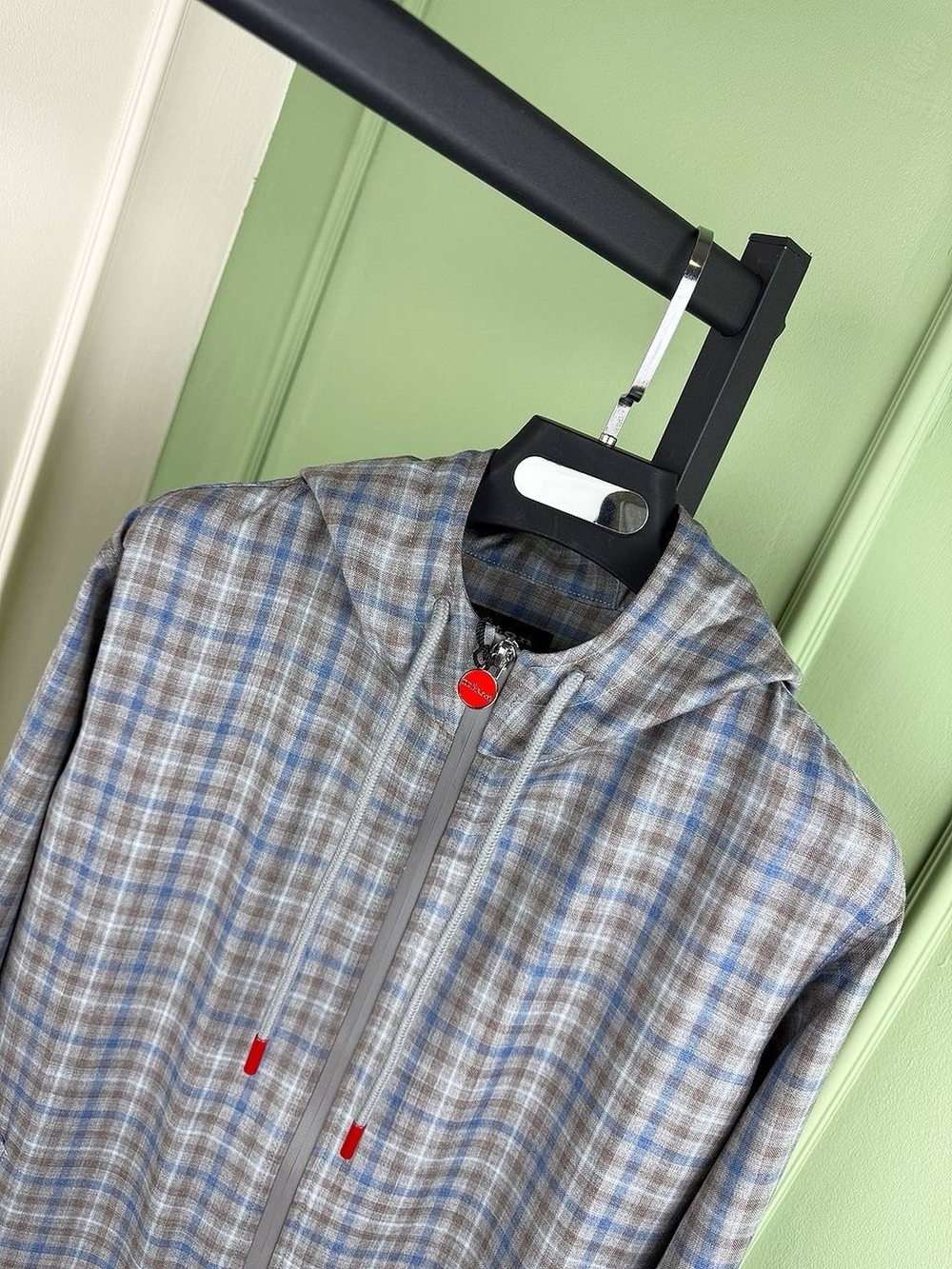 Рубашка с капюшоном Kiton