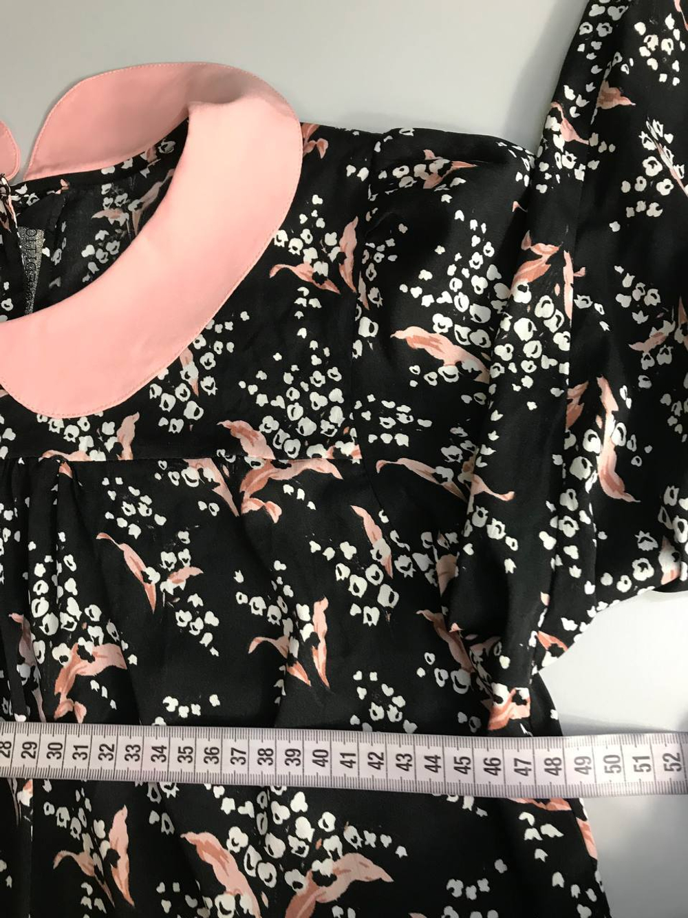 Блузка New Look для стиля и легкости, маркировка 12, визуально на 50 размер