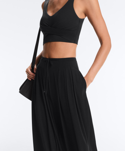 OYSHO Широкие брюки Light Touch, черный