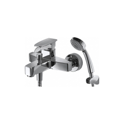 Смеситель для ванны с коротким изливом и душевой лейкой Bravat Riffle F672106C-B