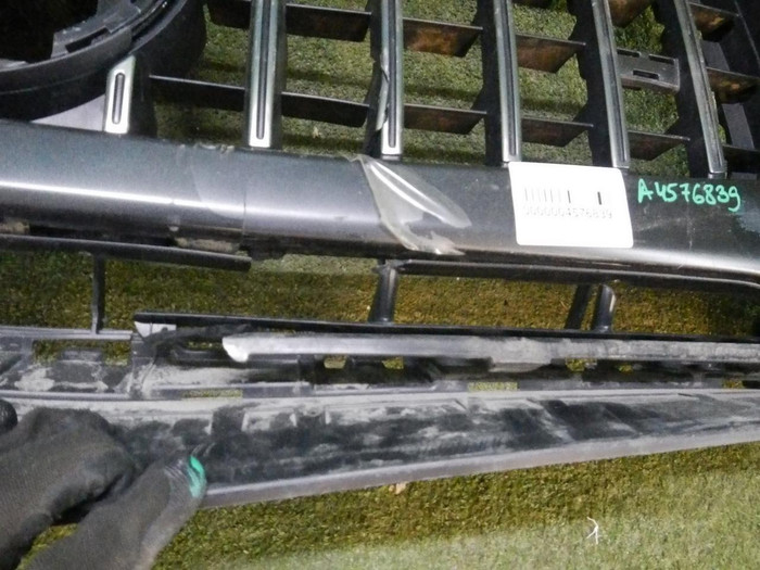 Решетка радиатора Mercedes G W463 (2018-н.в.) AMG 63