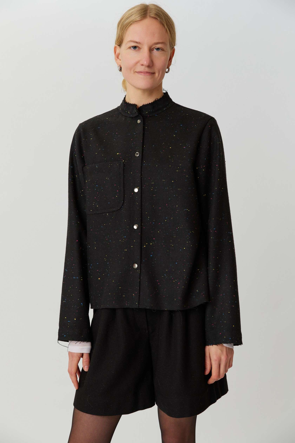 Жакет из черной шерсти с вкраплениями