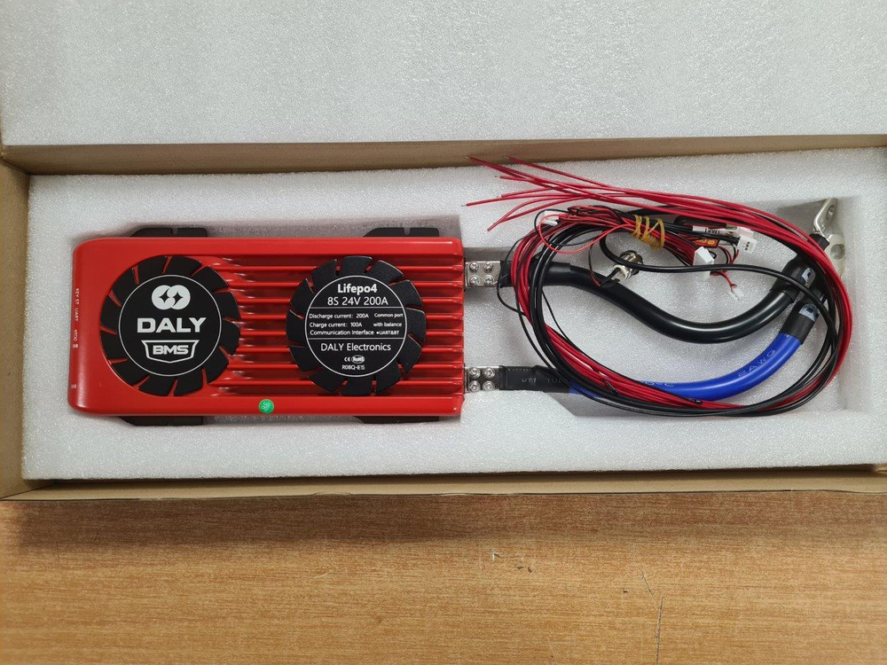 Плата контроля BMS LiFePO4 8S 24V 200A Car starting