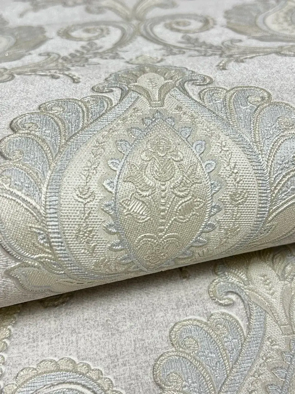 Обои флизелиновые A39903 Farelli Бельгия