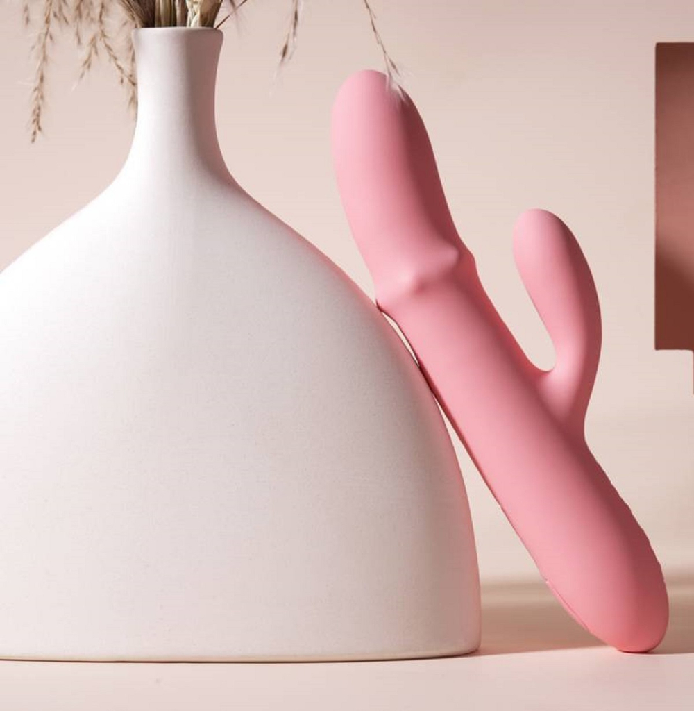 Интерактивный вибростимулятор-кролик с кольцом из бусин Svakom Mora Neo