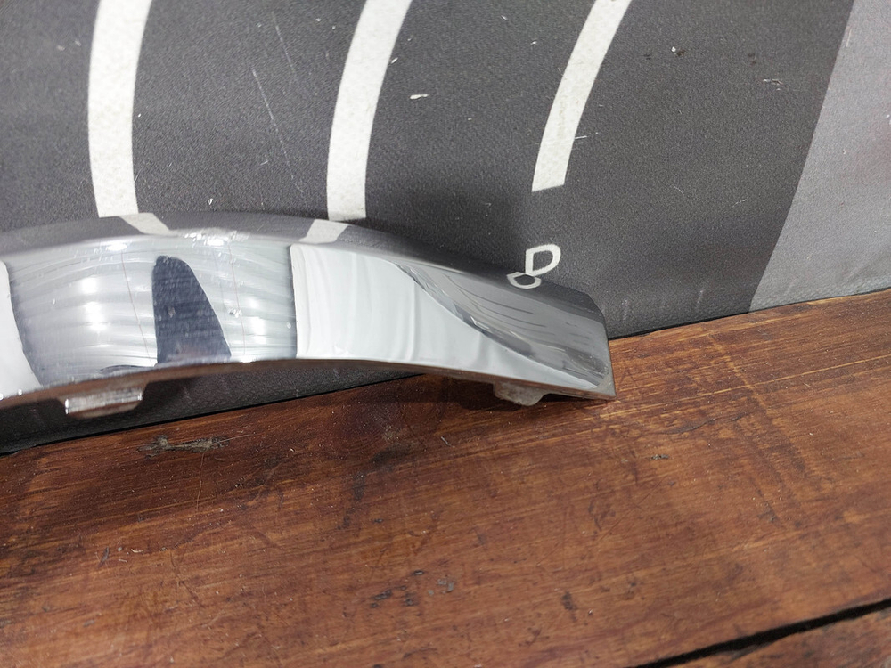 Молдинг бампера передний правый Genesis GV80 20-нв Б/У Оригинал 86596T6000