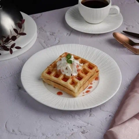 Тарелка мелкая d=22,5см, h=2.7 см, фарфор, серия "White Moon", P.L. - Proff Cuisine