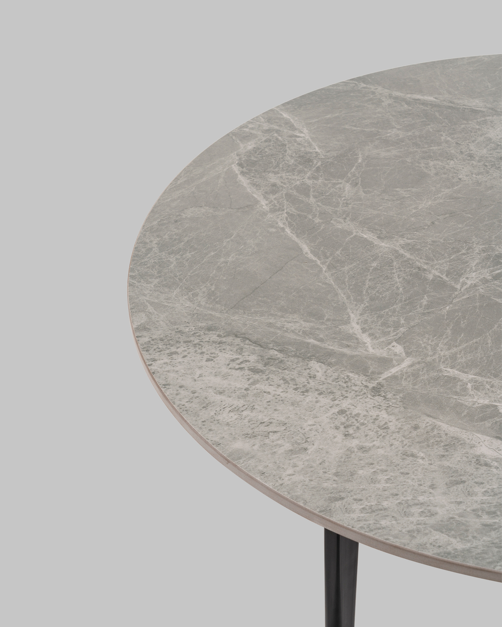 Журнальный столик Aliara серая керамика