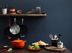 Чугунная сковорода Le Creuset, Коричневая