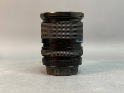 Exakta 28-70mm f/4 Macro MC NIkon F, потертости и царапины на передней линзе