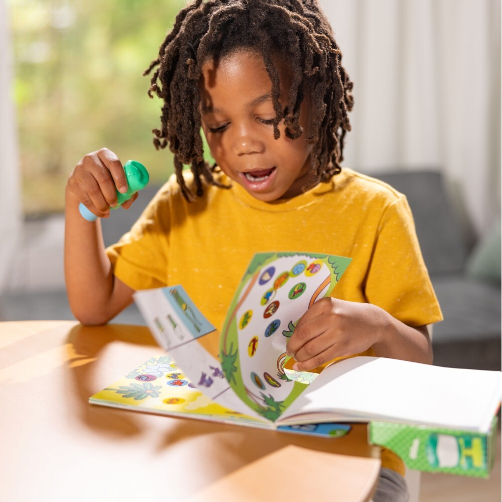 Melissa & Doug - STEMPEL WITH STICKERS Динозавр + буклет с наклейками Wow! 20155257