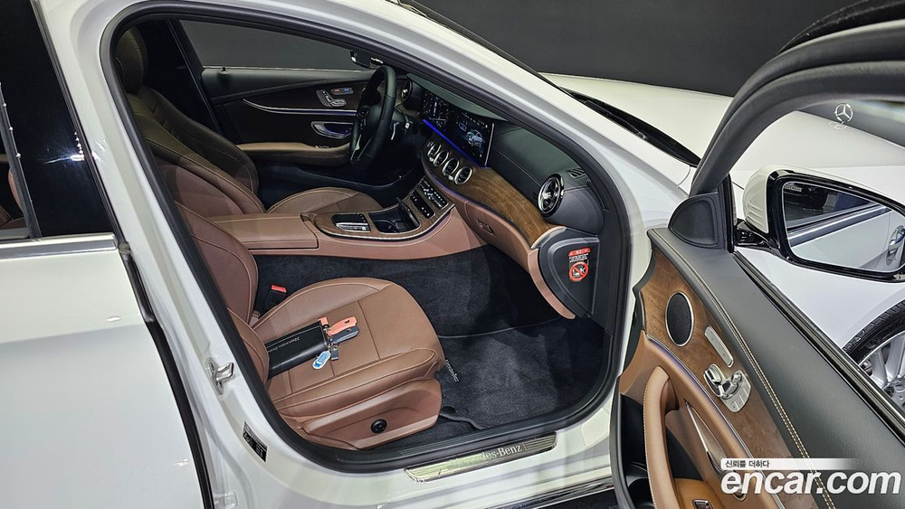 Mercedes-Benz E-Class W213 E250 Exclusive (01.2021)