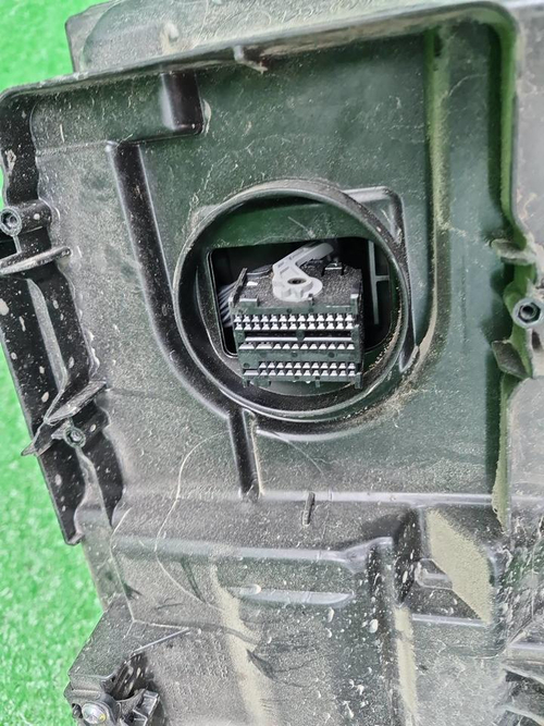 Фара правая BMW X7 G07 (19-22) Laser Light