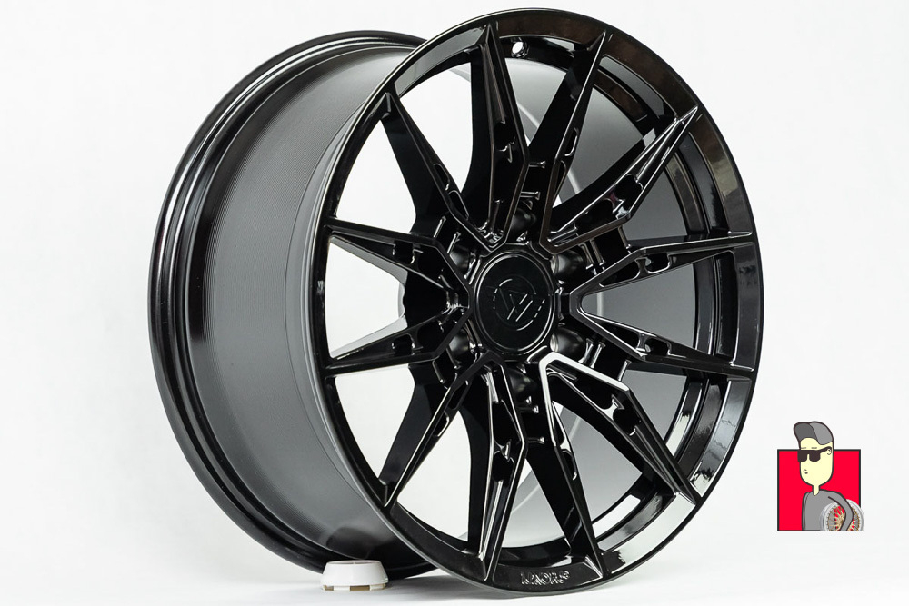 Комплект дисков Showy HF 18x9 et0 6x139.7