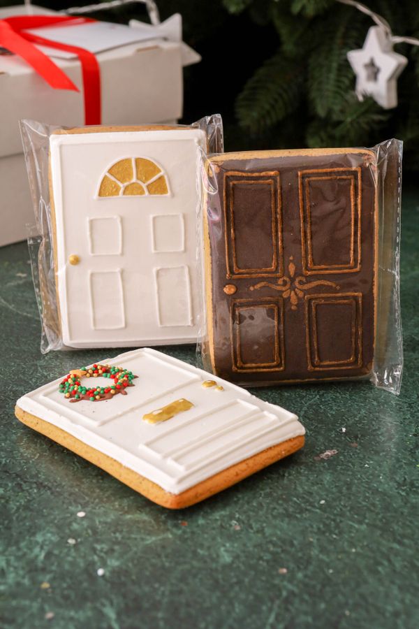 Пряник дверь, новогодний мини пряник, попс елка, печенье с предсказаниями, три шоколадные звездочки