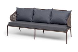 "Милан" диван 3-местный плетеный из роупа, каркас алюминий коричневый (RAL8016) шагрень, роуп коричневый круглый, ткань темно-серая 027