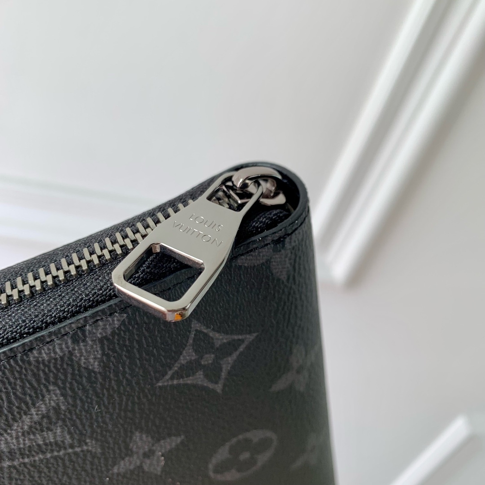 Louis Vuitton Zippy Organizer