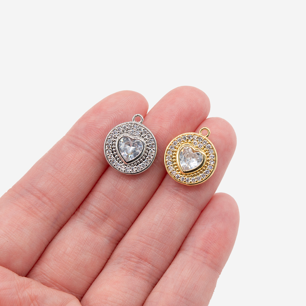 Подвеска "Amulet", прозрачное ювелирное стекло, фианиты, позолота, 16*14мм