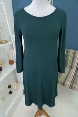 Платье Stradivarius однотонное 46 размер