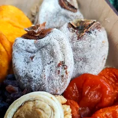 Подарок-бокс из сухофруктов и орехов «Сказка»