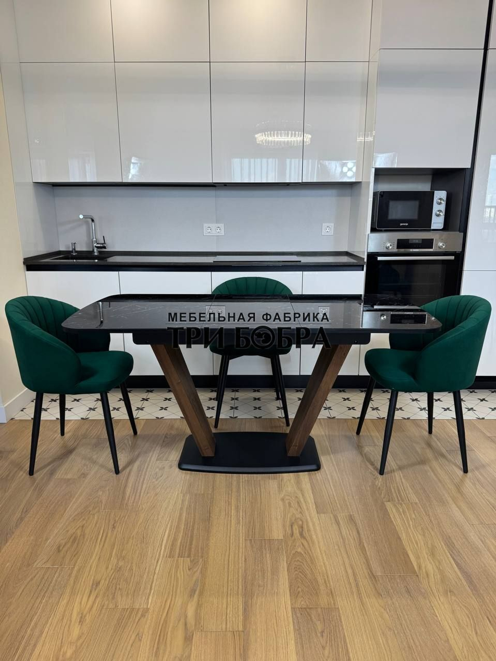 Кухонный раскладной стол "Прадо" черный мрамор и 4 стула Палермо