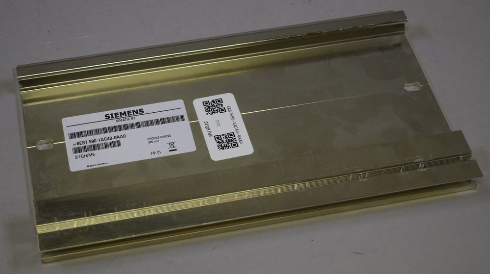 SIEMENS 6ES7590-1AC40-0AA0