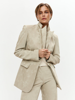 Жакет Скарлет из экокожи в оттенке миндаля