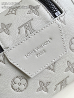 Louis Vuitton Dopp Kit