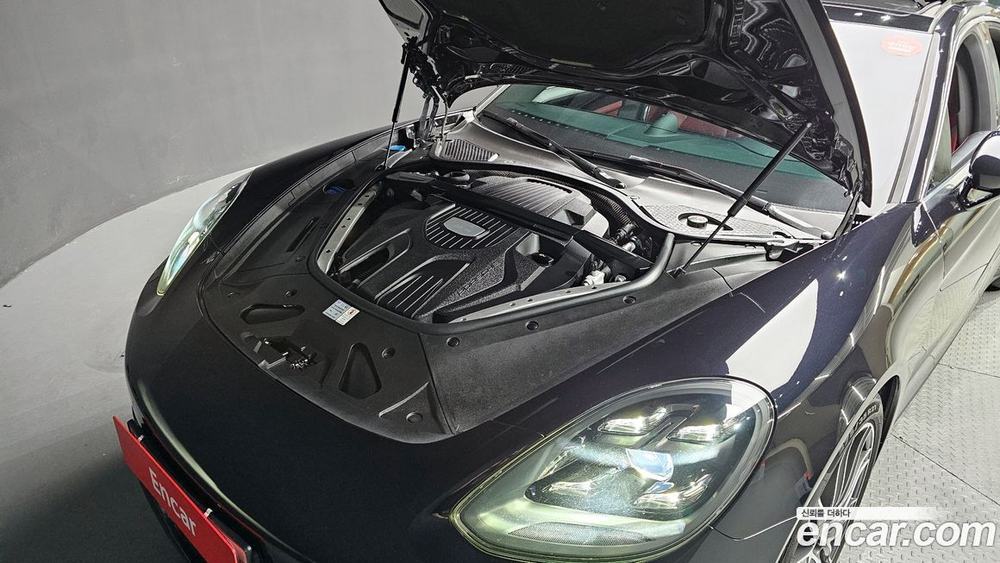 Porsche Panamera (971) 3.0 AWD (02.2020)