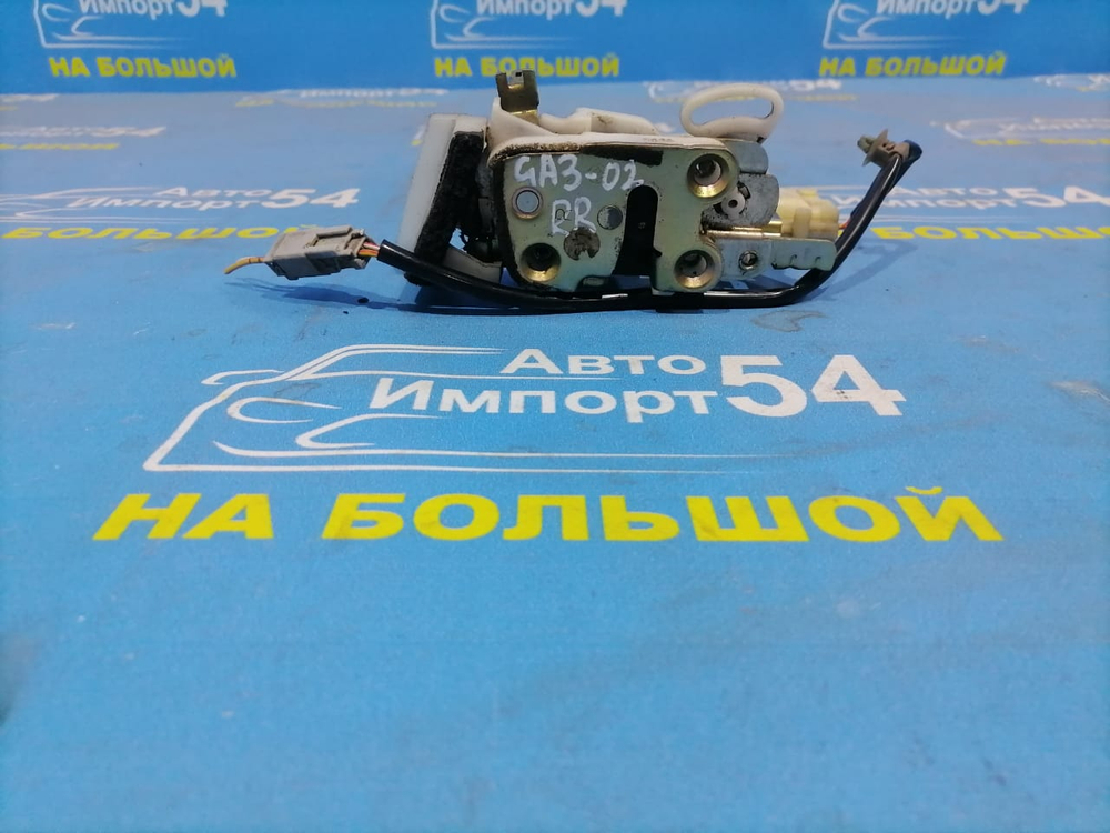 Замок двери задней правой Honda LOGO 1996