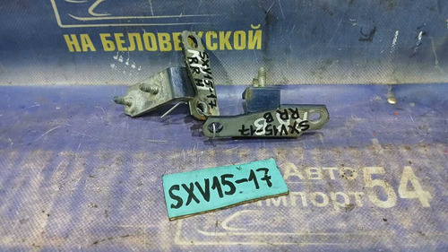 Петля двери задней правой TOYOTA SCEPTER 1994