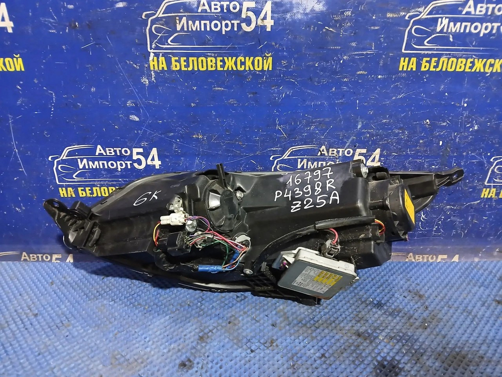 Фара передняя правая MITSUBISHI COLT 2002-2012