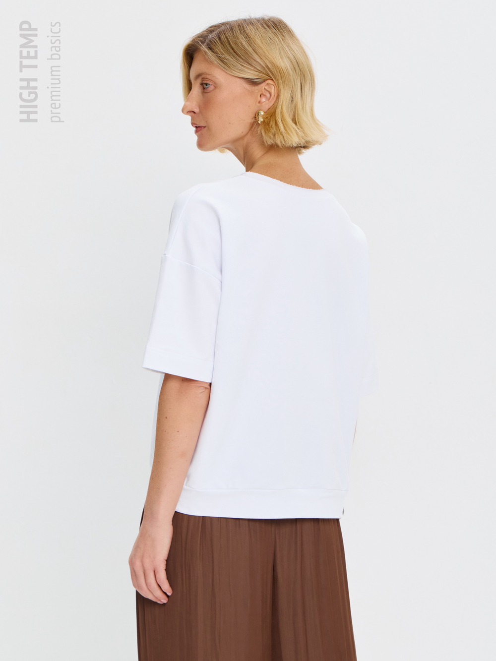 Плотная футболка из футера 2-нитки с V-вырезом HIGH TEMP