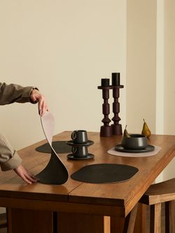 Набор из 4-х двухсторонних сервировочных салфеток Pool, 30х45 см, черный/светло-серый