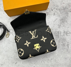 Сумка Pochette Metis Louis Vuitton