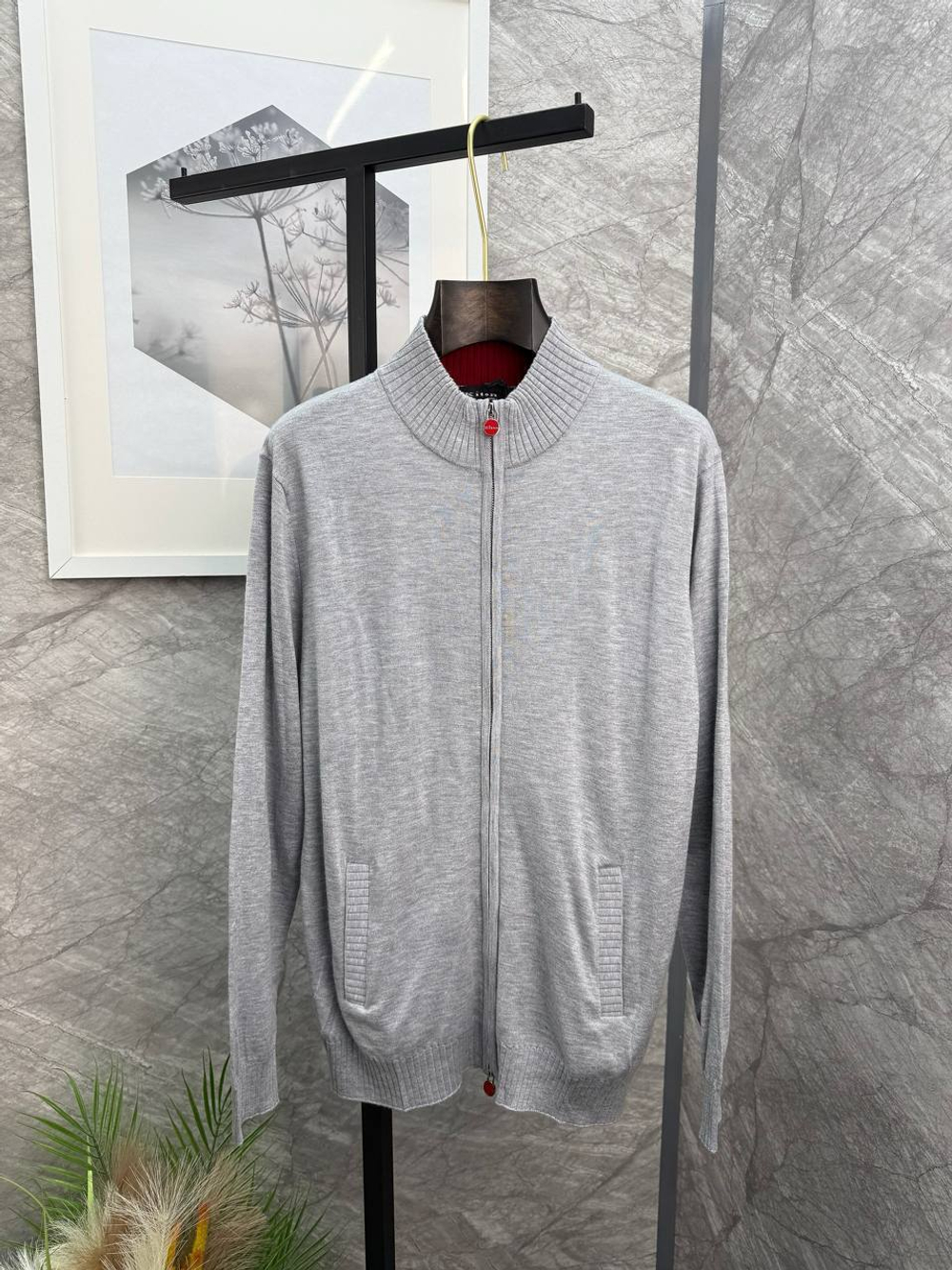 Кардиган Kiton