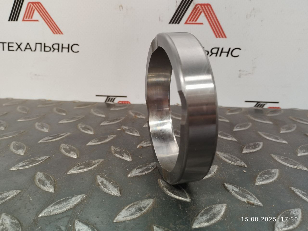 Втулка 14Y-50-11421