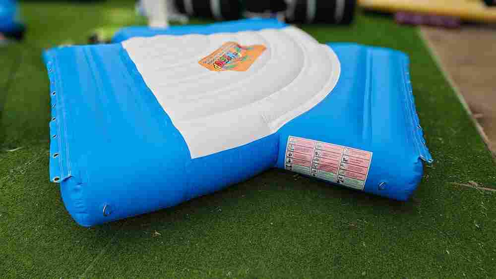 Аквапарк на воде “Пляжное путешествие 2”