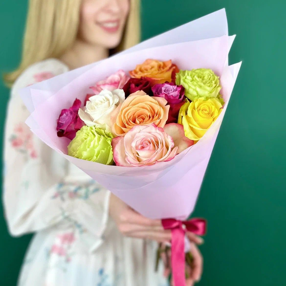 Букет цветов из 11 эквадорских роз Рэйнбоу