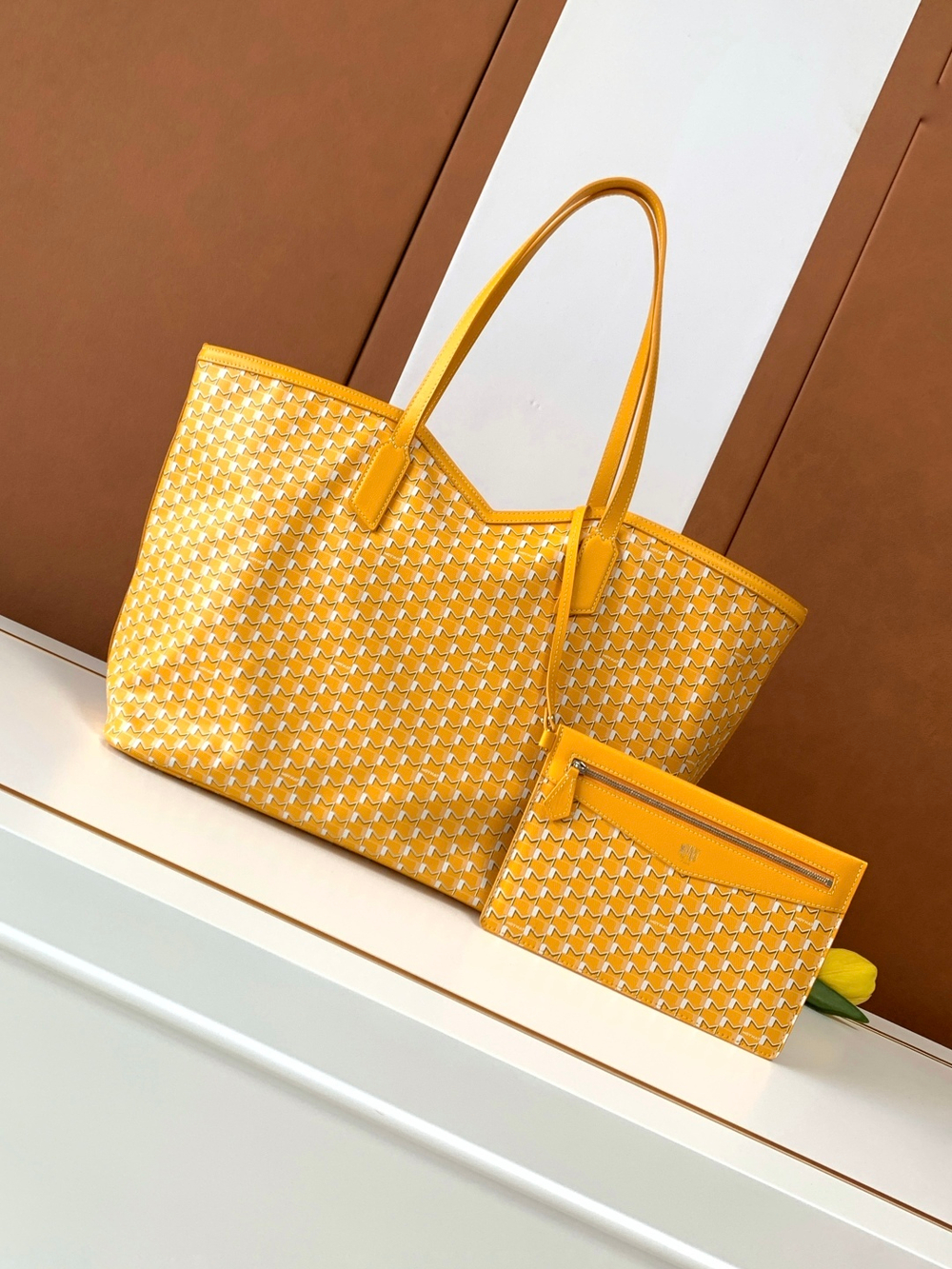 Moynat M Tote GM