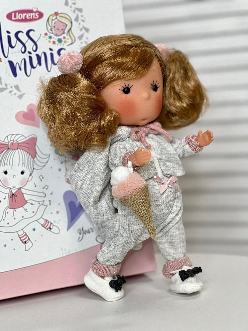 Кукла Llorens виниловая 26см Miss Pixi (52606)