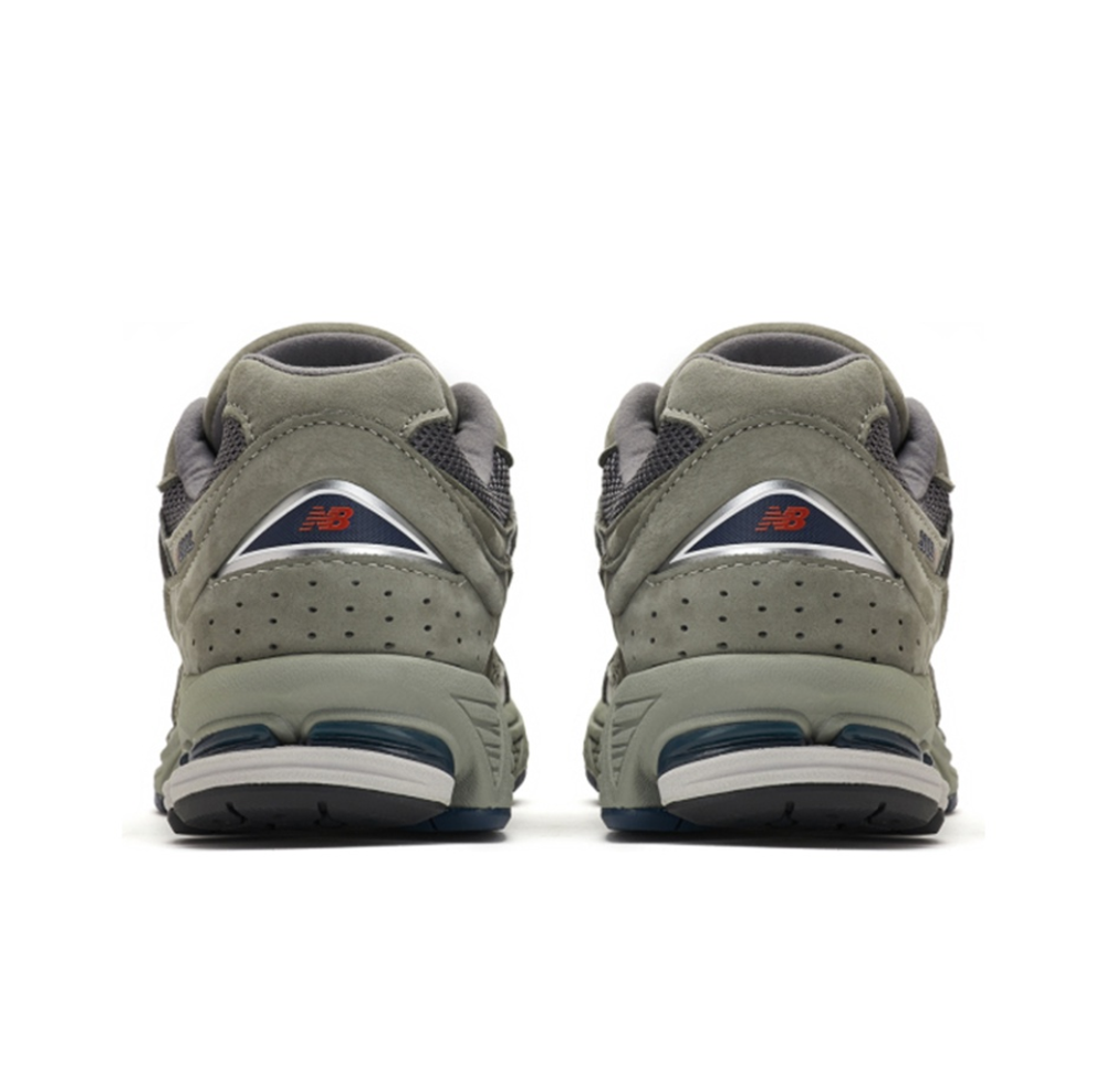 Кроссовки New Balance 2002R "Light Grey" ML2002RA