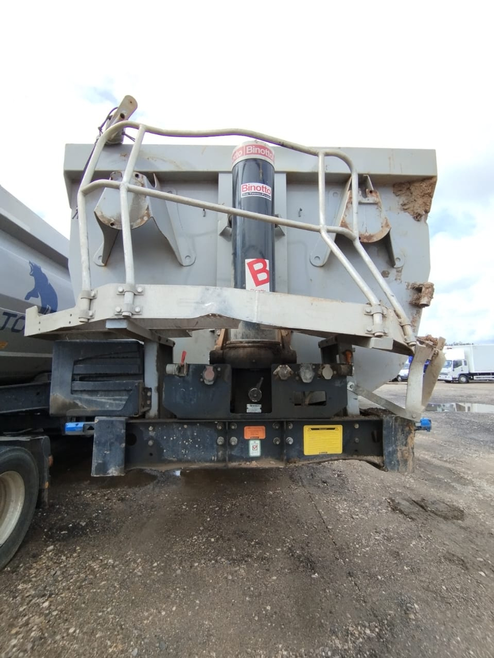 Grunwald 9453 Полуприцеп самосвальный 9453-0000010-50