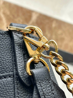 Louis Vuitton Lock and Walk