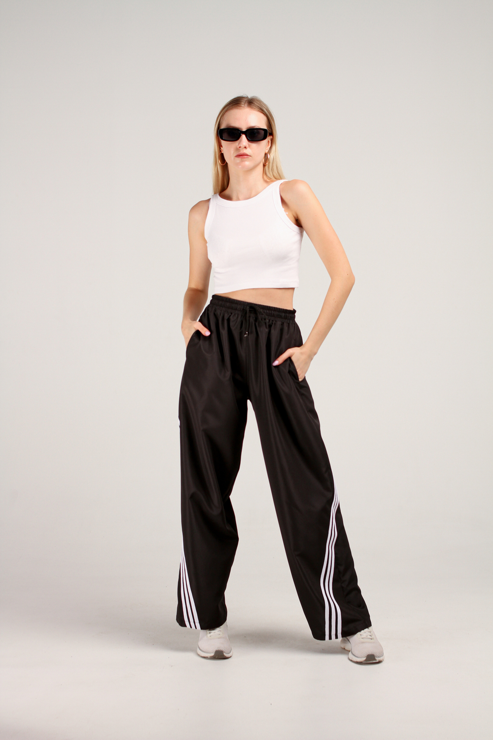 Штаны с лампасами crystal женские