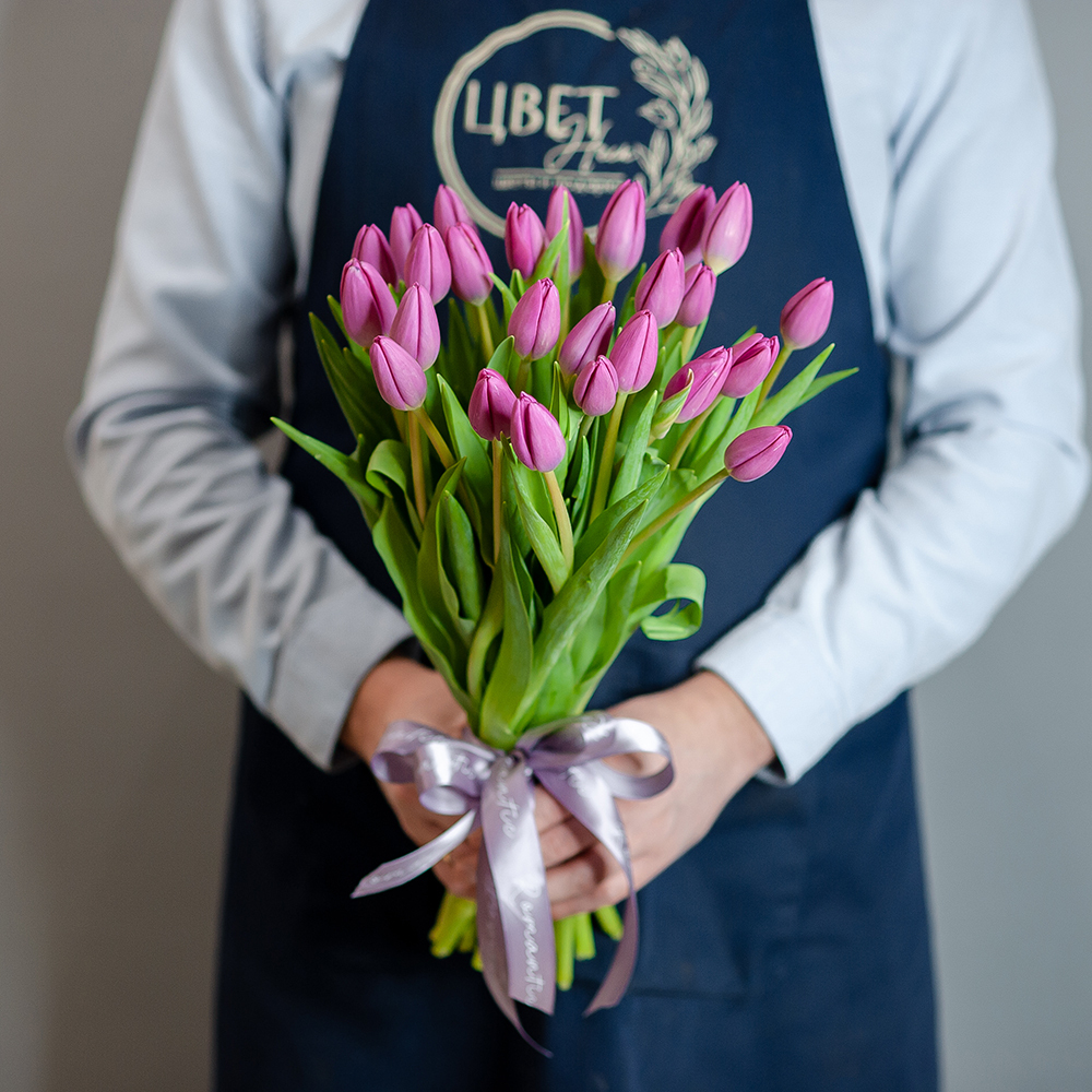 Тюльпаны розовые под ленту
