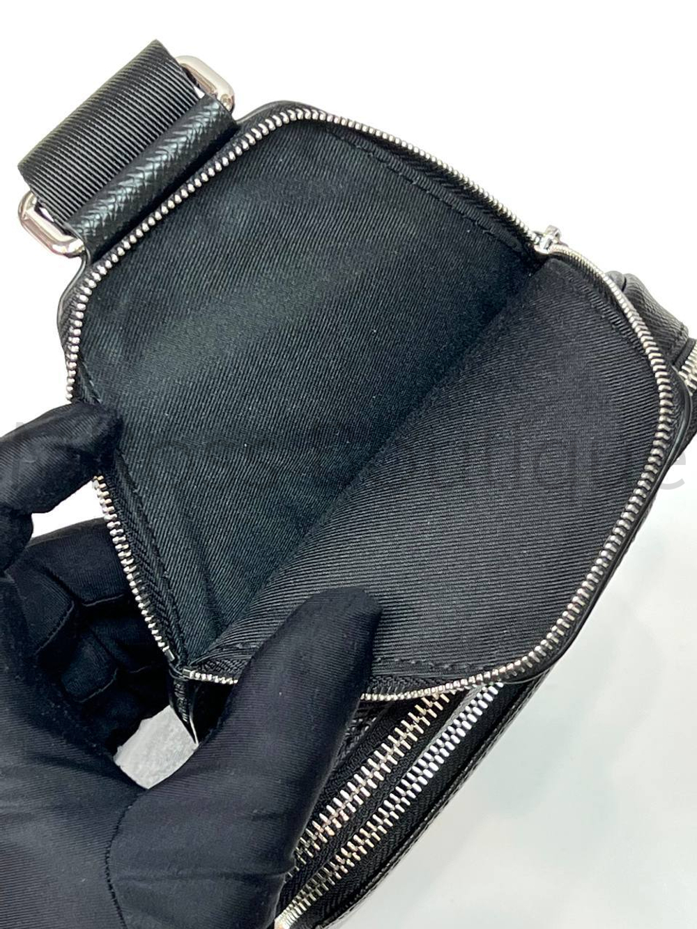 Сумка через плечо Avenue Sling NM Louis Vuitton