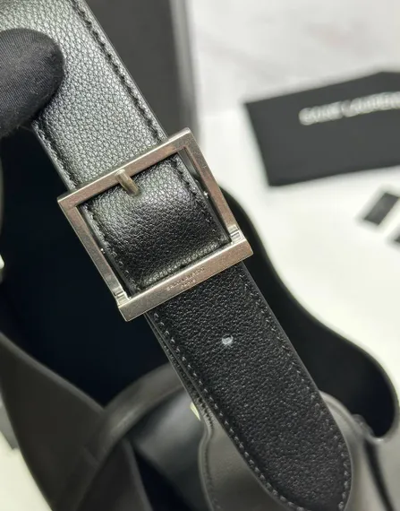 Сумка Saint Laurent LE 5 A 7 эластичная, из зернистой кожи, черная