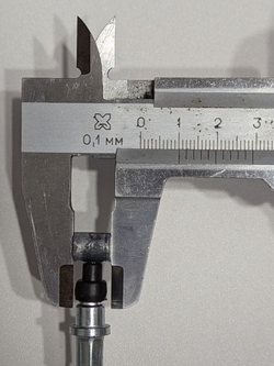 - Трос переднего тормоза CG/CB для скутера, мопеда длина троса 1300 мм, рубашки 1160 мм, резьба M6, чёрный