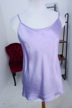 Топ Intimissimi шелковый в нежном оттенке, визуально на 44 размер